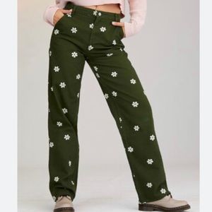 Women’s sz 26 Pacsun 90’sCarpenter jeans green/white daisy stamp highrise baggy